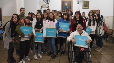 San Martín entregó más de 2.400 netbooks de Conectar Igualdad Bonaerense