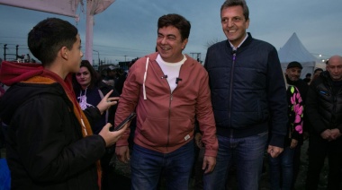 Juntos en la Universidad de La Matanza, Fernando Espinoza y Sergio Massa, visitaron Experiencia MTZ