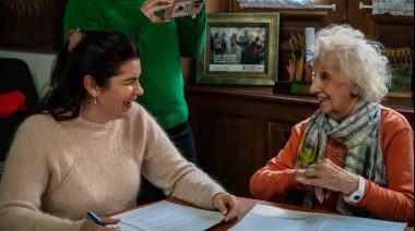 Derechos Humanos en Moreno: la intendenta Mariel Fernández firmó un convenio con Estela de Carlotto