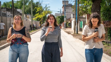 Moreno: Finalizó la pavimentación de la calle Larralde en La Reja