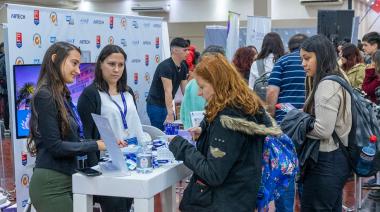 Comenzó la Expo Empleo en la UNLaM con más de 20 empresas