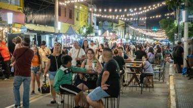 Comienza la nueva temporada de la Peatonal 2025 en Moreno