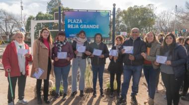 Moreno: Mariel Fernández recorrió obras en La Reja Grande