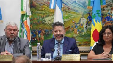 Gustavo Menéndez: “El Municipio va a estar muy cerca de la gente que está pasando momentos muy difíciles”