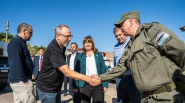 Valenzuela y Bullrich participaron de la llegada de más fuerzas federales en Fuerte Apache