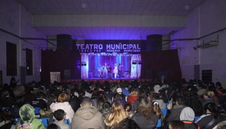Miles de niños disfrutan de las variadas actividades culturales que brinda la Municipalidad de José C. Paz