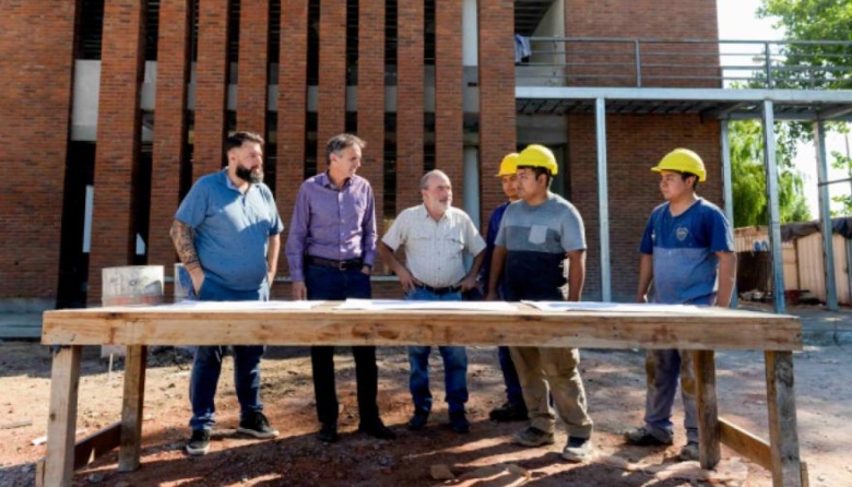Katopodis recorrió obras viales e hidráulicas en Marcos Paz