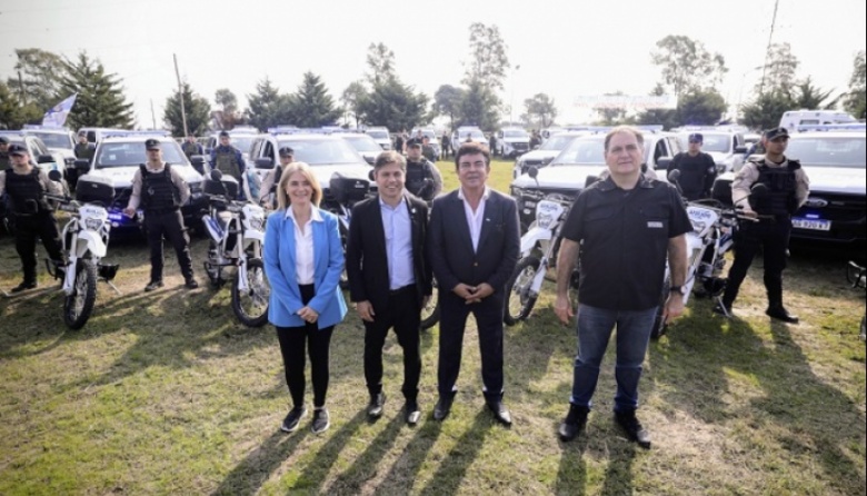 Nueva base policial en González Catán: Kicillof y Espinoza lanzaron megaoperativo