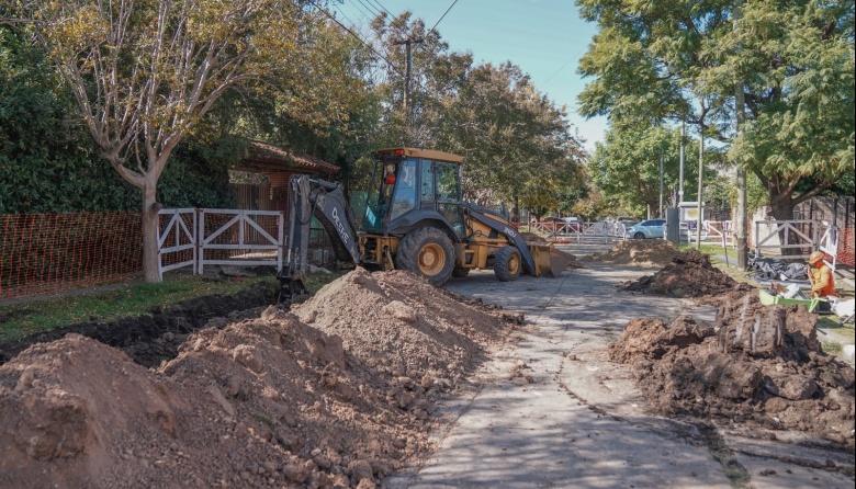 Ituzaingó: inauguraron 63 cuadras asfaltadas para mejorar el drenaje y prevenir inundaciones