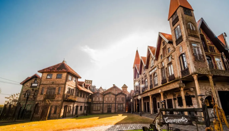 Campanópolis, la aldea medieval del conurbano, una escapada ideal para las vacaciones de invierno