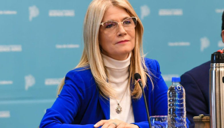 El PJ bonaerense se recalienta: intendentes promueven a Verónica Magario para la presidencia