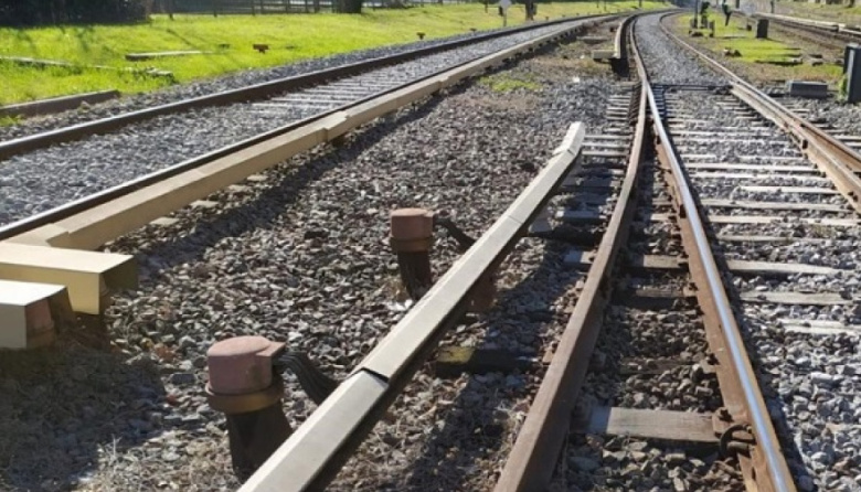 Adjudican una obra clave para aumentar la potencia eléctrica del Tren Sarmiento
