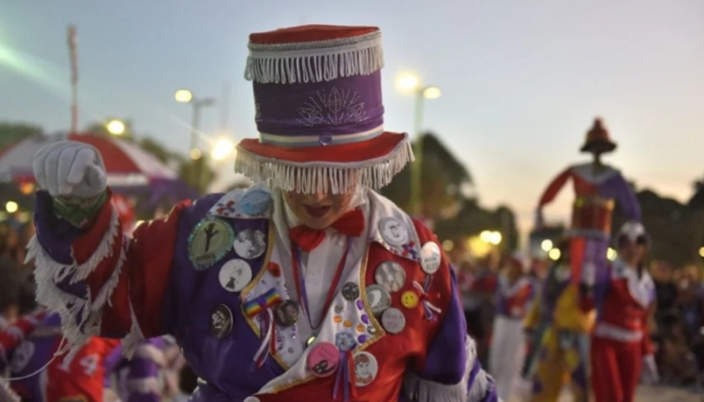 Ituzaingó vive febrero a puro Carnaval con corsos gratuitos en plazas y calles