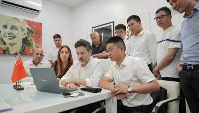 La cementera más grande de China llega a Merlo con un mega centro logístico