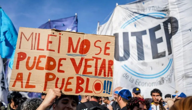 Jueves de cortes y protestas por el programa Volver al Trabajo