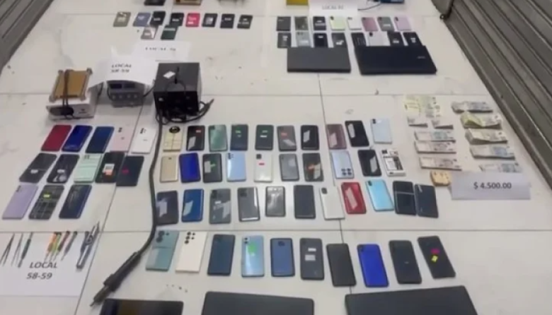 Cayó una banda que robaba celulares en recitales y los desbloqueaba en La Matanza
