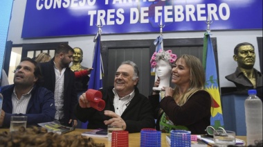 Dirigentes del FdT presentaron libro sobre Cristina Kirchner en Tres de Febrero y pidieron por su postulación