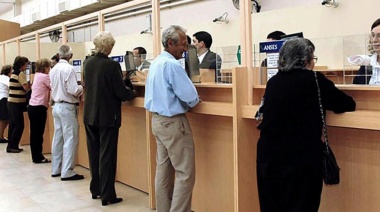 Oficializan un bono para jubilados de $55.000: quiénes lo recibirán