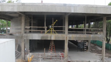 La Universidad de Moreno finalizará la construcción de 19 aulas con financiamiento provincial