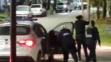 Un policía de la Ciudad fue detenido tras disparar más de 30 veces al aire en Ituzaingó