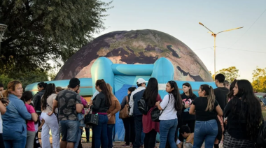 El Planetario Móvil vuelve al Oeste con funciones para toda la familia