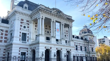 Publicaron el cronograma pago de los estatales, con el aumeto del 4.5% incluído