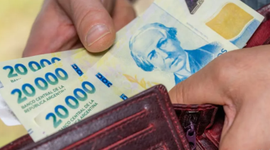 Indec: el incremento de los salarios en enero perdió contra la inflación