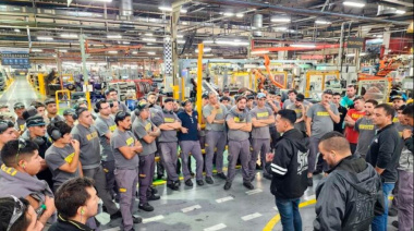 Pirelli suspenderá la producción en su planta de Merlo y eliminará los turnos de fin de semana