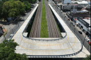 Tren Sarmiento: inauguraron el nuevo puente vehicular sobre las vías en Haedo