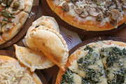 La Noche de la Pizza y la Empanada se celebra este martes en todo el país