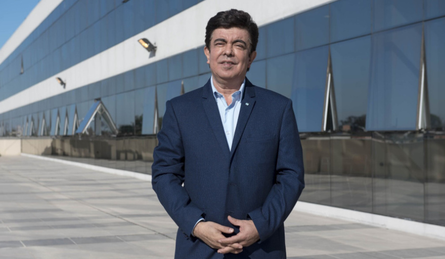 Espinoza anunció 10 mil empleos tecnológicos y nuevas cooperativas